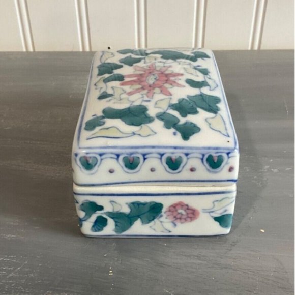 Vintage Trinket Box Small Rectangle Floral Ivy Pink Green Blue Ceramic Lid China - Picture 4 of 8